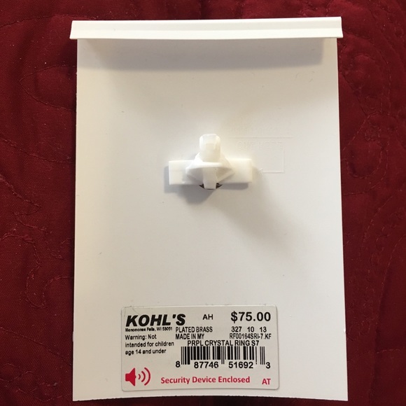 🆕 NWT! Silver plated ring w/multi color crystals - Picture 6 of 6